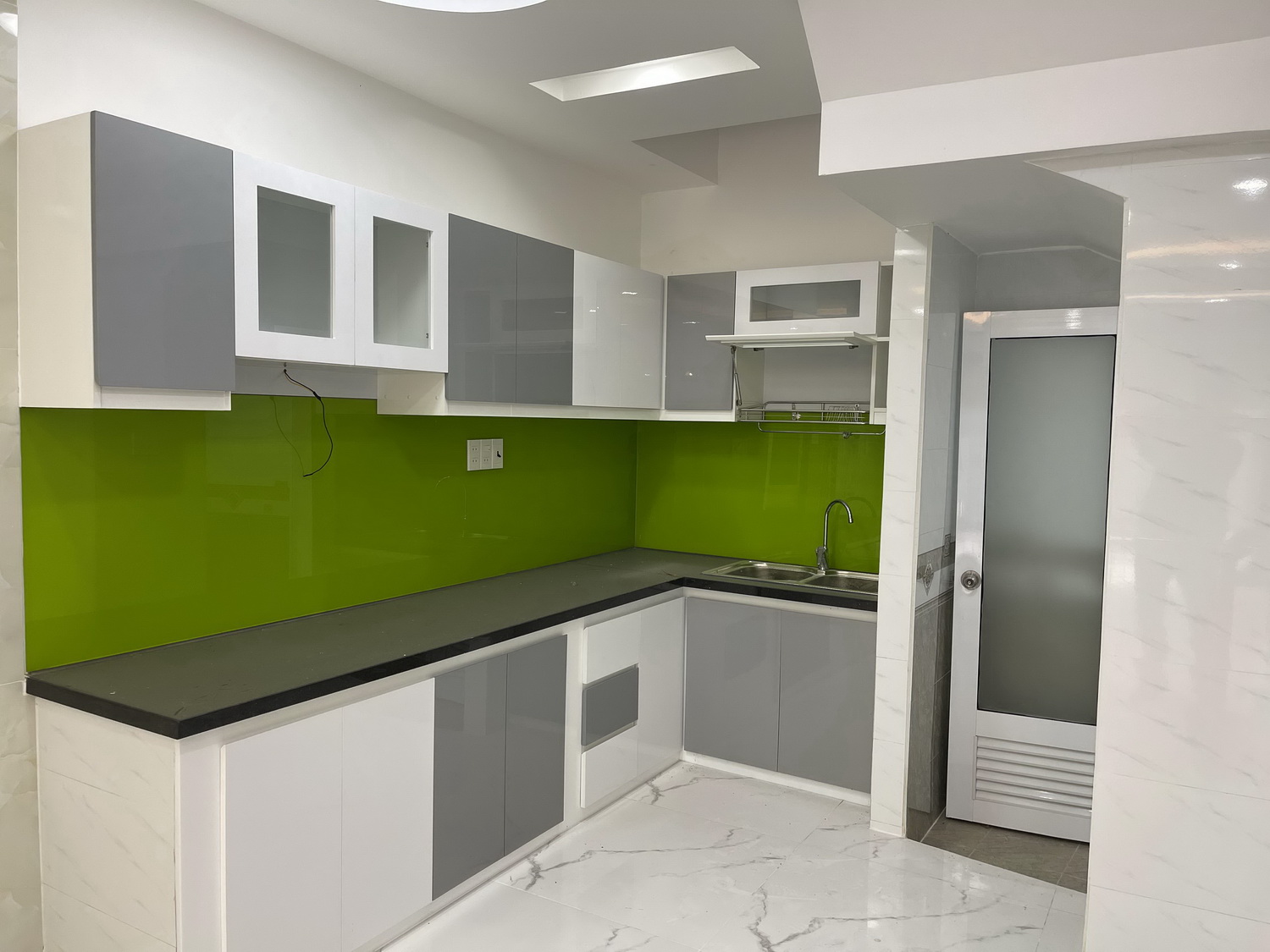 Bán nhà Nguyễn Văn Nghi, Quận Gò Vấp, Tuyệt phẩm 4 lầu thiết kế Cổ Điển tuyệt đẹp, khu dân trí cao